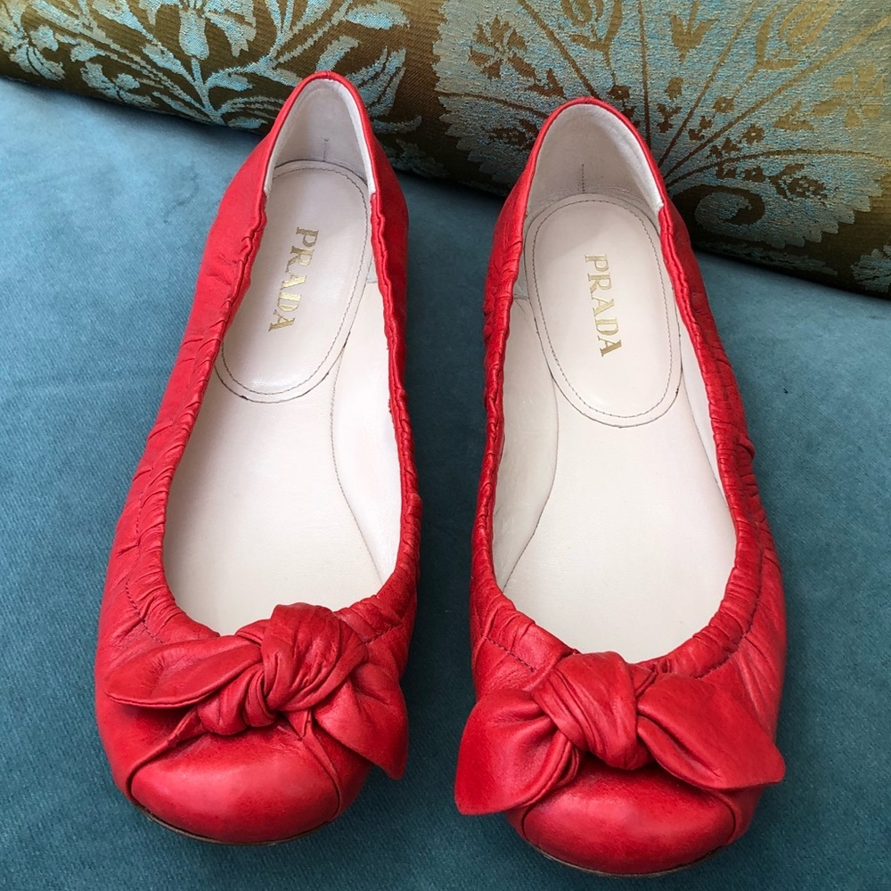 Red Prada Flats with Tie on Toe